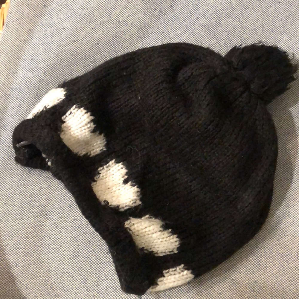 Hearts ❤️ and XO beanie (gloves also available)